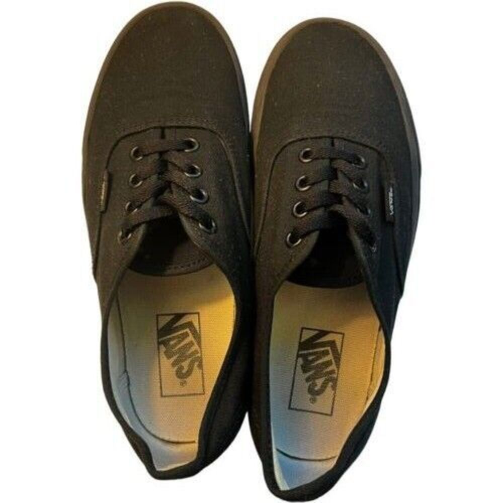 Vans (Black/Black) Skate Shoes M6/W7.5 Low Skateboard